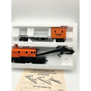 Bachmann HO Scale Amtrak Crane Car & Boom Tender Maintenance Train Set